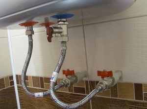 Подключение накопительного водонагревателя в Дивногорске